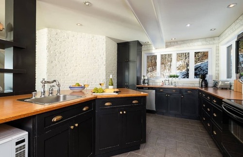 La Malbaie Villa | Hôtel à la maison - Villa du Grand Fleuve avec spa