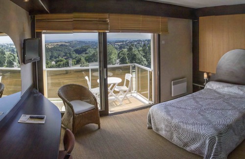 Baraqueville Hotel | Hôtel authentic by balladins – Rodez/Le Ségala