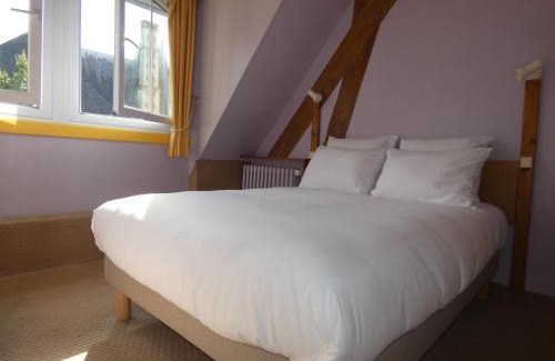 Pont-l'Eveque Hotel | Hôtel de France