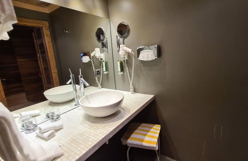 Noes Hotel | Hôtel de l'Etrier