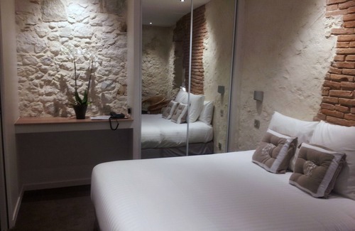 Aix-les-Bains City Center Hotel | Hôtel de la Couronne