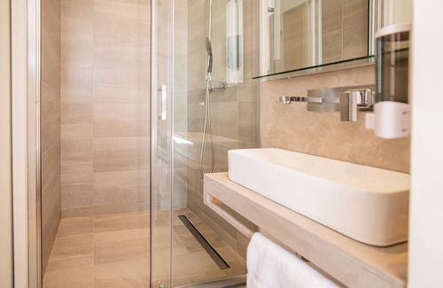 Saint-Pol-de-Leon Hotel | Hôtel de la Mairie