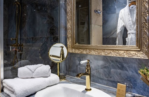 Les Eyzies Hotel | Hôtel du Centenaire