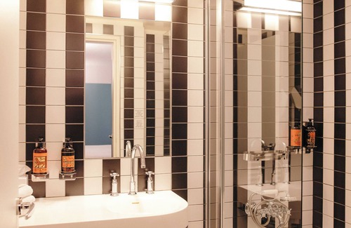 15th Arrondissement Hotel | Hôtel Eiffel Blomet