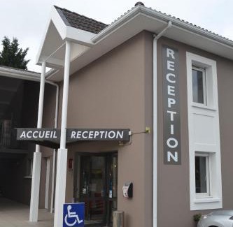 Cenon Hotel | Hôtel Formules Club 2