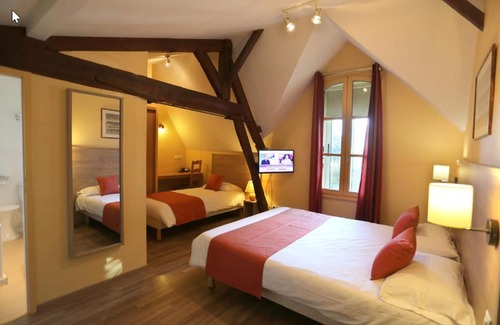 Coutras Hotel | Hôtel Henri IV