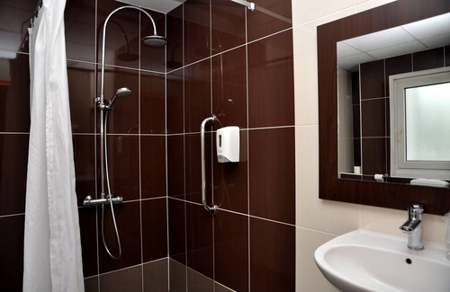 Amiens Metropole Hotel | Hôtel Inn Design Amiens Resto Novo