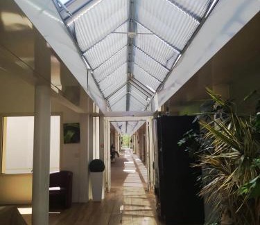 Itteville Hotel | Hôtel L'ile Du Saussay