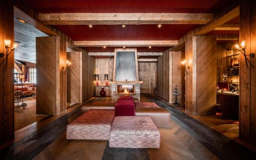 Val-d'Isere Hotel | Hôtel LA MOURRA