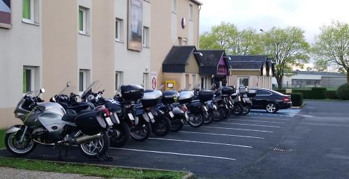 Villebarou Hotel | Hôtel Le Cosy Blois Villebarou