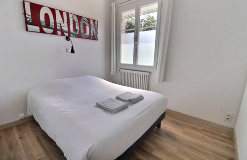 Saint-Vincent-Sterlanges Hotel | Hôtel Le Smile