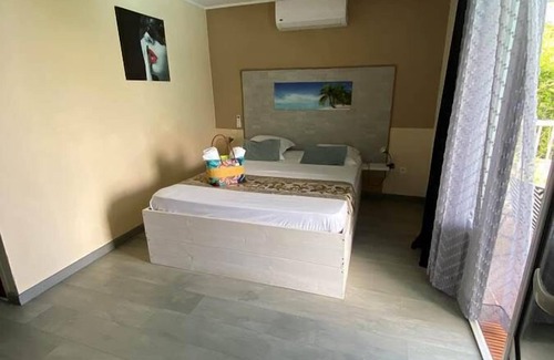 Montvert-les Bas Hotel | Hôtel le Soleil Couchant