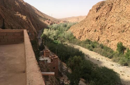 Ait Sedrate Jbel El Soufla Hotel | Hôtel panoramique de la vallée