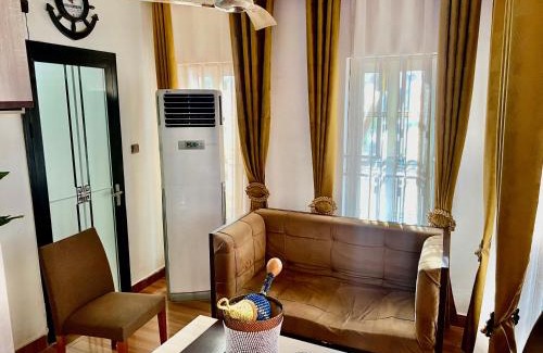 Tandjouare Hotel | Hôtel REHOBOTH