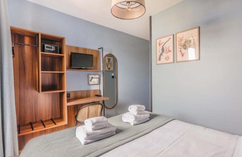 Barneville-Carteret Hotel | Hôtel Restaurant Le Cap