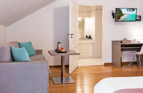 Neufchateau Hotel | Hôtel - Restaurant L'évidence