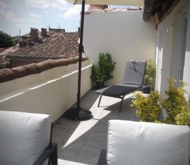 Aups Hotel | Hôtel Restaurant le Saint Marc