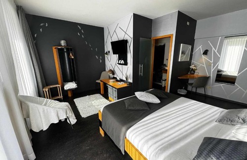Smuid Hotel | Hôtel Val de Poix- Logis Hôtel Restaurant