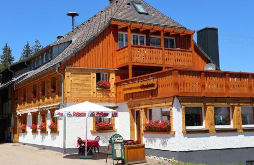 Bonndorf Hotel | Höhenpension Glashütte Bed&Breakfast Frühstückspension Hotel GARNI