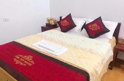 Bai Chay House | Hồng Vinh Motel