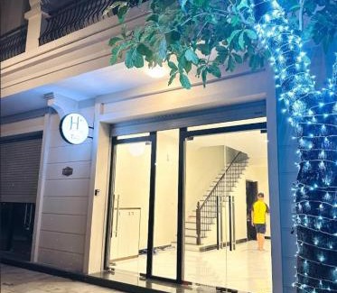 Van Giang Hotel | H Homestay Hưng Yên