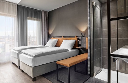 Hauptbahnhof Hotel | H2 Hotel Saarbrücken