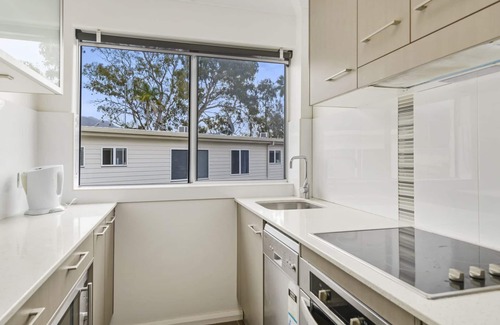 North Haven Apartment | H2O Holiday Apartments - Unit 6