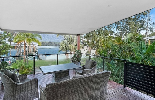 North Haven Apartment | H2O Holiday Apartments - Unit 12
