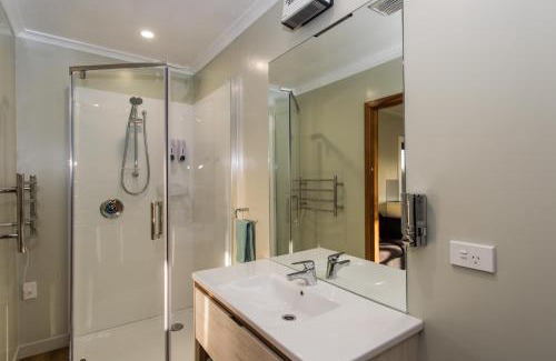 Haast Hotel | Haast Beach Motel