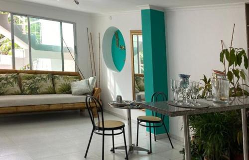 Crespo House | Habitación con baño interno cerca al aeropuerto