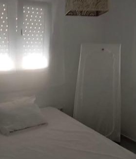 Almeria Centro House | Habitación en casa compartida "Al-Mariya"