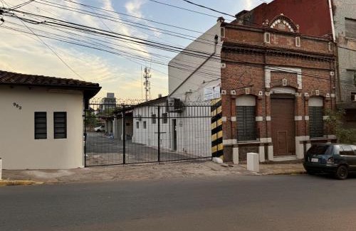 Asuncion House | Habitación en el centro de asunción