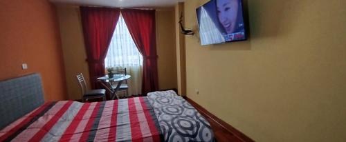 Santiago de Surco Apartment | Habitación privada, TV y WIFI cerca a Barranco - H3