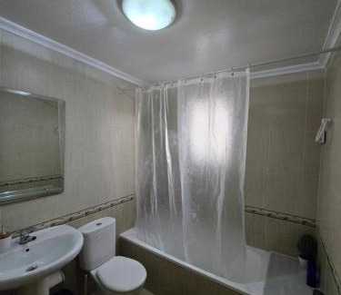 Dolores House | Habitacion con baño privado
