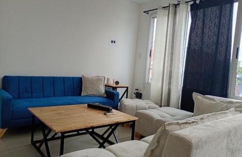 Yumbo House | Habitacion confortable centrica en Yumbo cerca al aeropuerto y centro de eventos