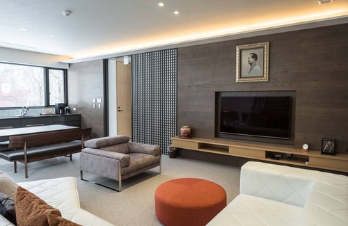 Hokujo Villa | Hachi