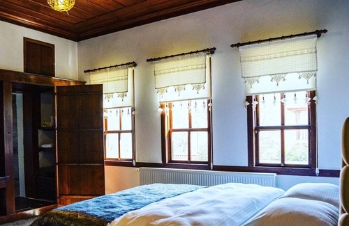 Taraklı Hotel | Haci Rifatlar Konagi