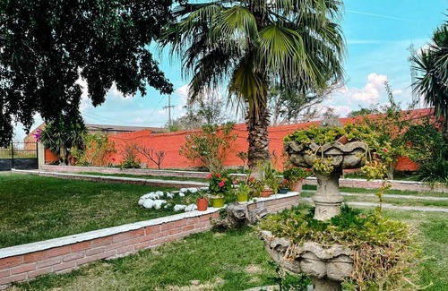 Tlajomulco de Zuniga House | Hacienda Jardines de la Calera Near the VFG Valley