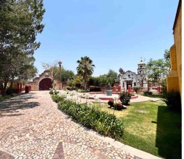 Leon House | Hacienda Osos