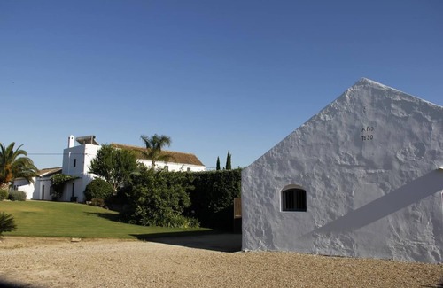 Vejer de la Frontera Villa | Hacienda Vejer - Luxury Andalucian Hacienda with 15 m pool for 10 people