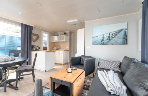Usedom Boat Rental | Hafenresort Karnin _ Hausboot Pit