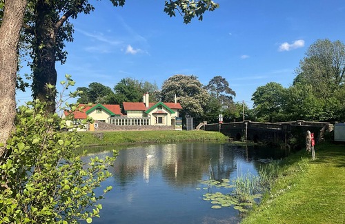Hensol Cottage | HAFOD LODGE, family friendly, luxury holiday cottage in Pontyclun