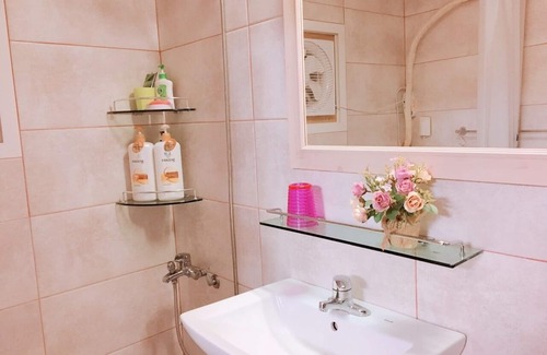 Pinari-gol House | Hago Guest House