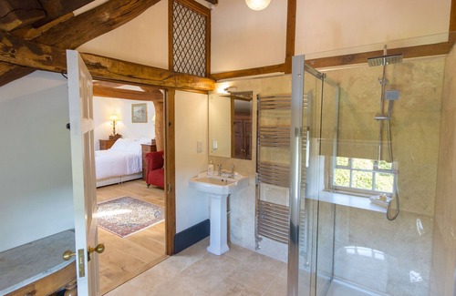 Egremont House | HAILE HALL - with HOT TUB - Private wing with 4 huge ensuite bedrooms