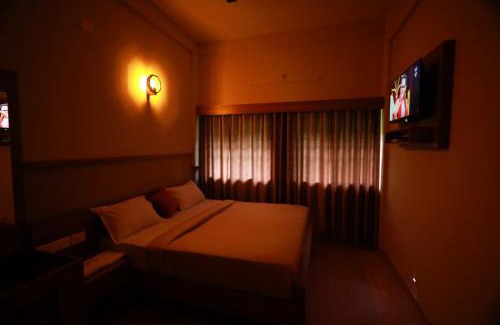 Mananthavady Hotel | Haksons Residency