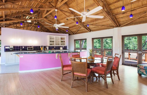 Puako House | Hale ke Alaula (Sunset glow house)