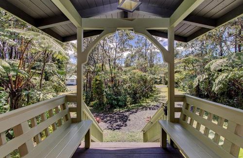 Royal Hawaiian Estates House | Halehikiola home