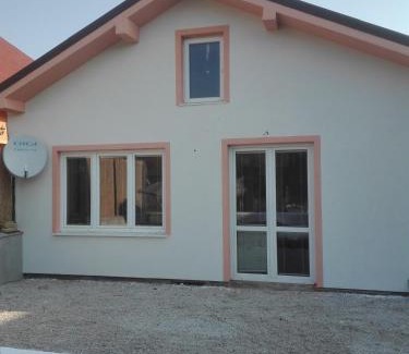 Bojna House | HALEX 4