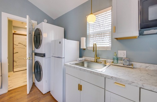 Jefferson Cottage | Half-mi to Dtwn: New Cottage in Jefferson!