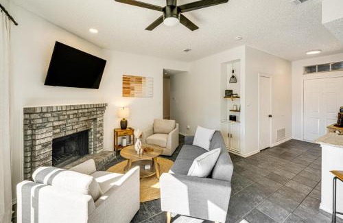Frisco House | half Mi to Frisco Commons Park Poolside Oasis!
